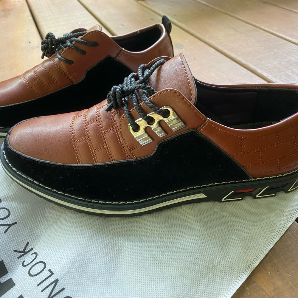 Men’s Madixa Harvards, size 9 (US), brand new/never worn